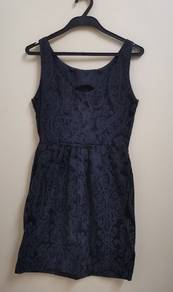 Black Elegant Dress No Sleeves