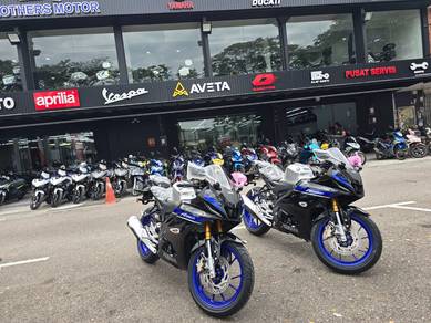 Yamaha R15