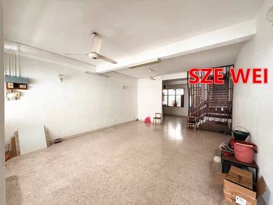 2-storey Terraced House For Sale in Pulau Tikus,PNG