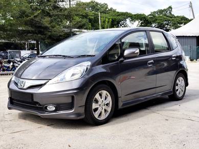 Honda Jazz Hybrid HYBRID in Cheras, KUL
