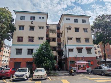 Flat For Rent in Bandar Bukit Tinggi 2