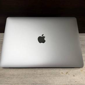 Macbook Pro 2020 13 inch