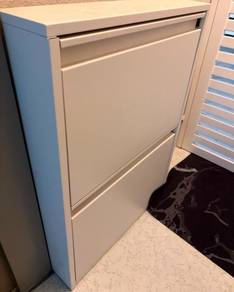 White 2-Door Shoe Cabinet with Storage