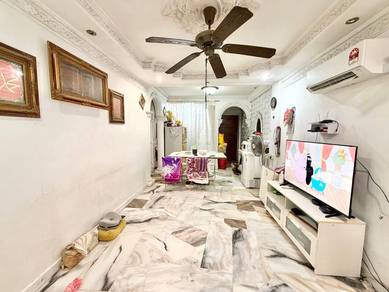 Flat For Sale in Flat PKNS Seksyen 7 Shah Alam