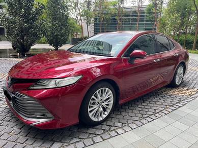 Toyota Camry V in KLCC, KUL