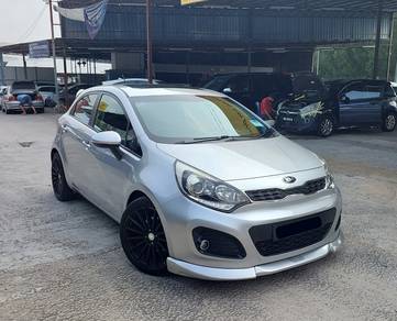 Kia Rio SX in Desa Petaling, KUL