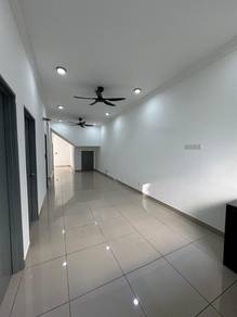 Townhouse For Sale in Puncak Alam,SGR