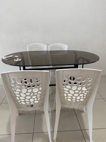 Condominium For Sale in Elements Garden