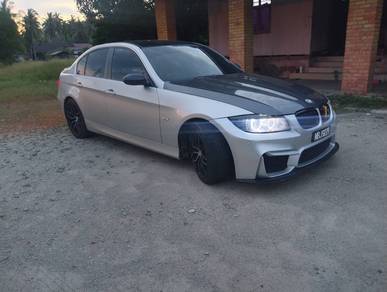 BMW 320i 20i (CBU) in Bandar Pusat Jengka, PHG