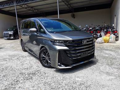 Toyota Vellfire Z PREMIER in Old Klang Road, KUL