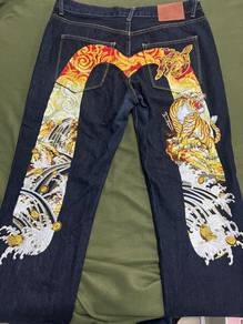 seluar evisu sulam