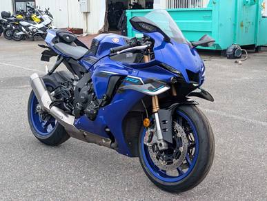 Yamaha YZF-R1