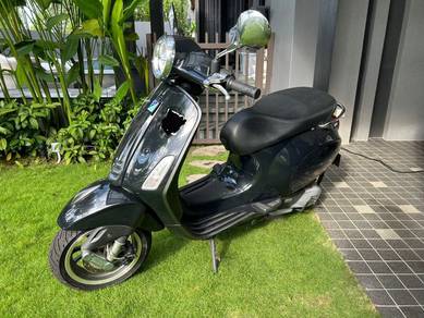 Vespa Primavera 150