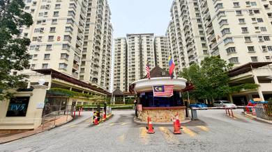 Condominium For Sale in Platinum Hill PV 5