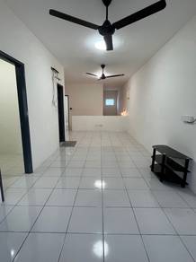 Townhouse For Rent in Dengkil,SGR