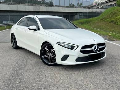 Mercedes Benz A200 200 PROGRESSIVE LINE in Serdang, KUL