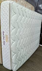 Queen Size Tebal 12inci Spring Mattress 