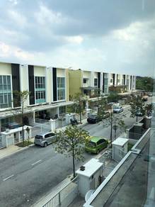 3-storey Terraced House For Sale in Batu Caves,SGR