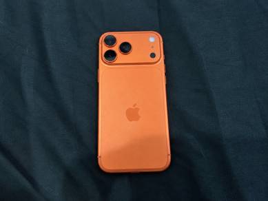 IPHONE 17 PRO MAX - ORANGE (1TB) /Free gift Casing