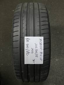 Used Michelin PS4 ZP 225/45/18 2024 1pc