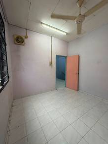 Flat For Rent in Taman Bagan