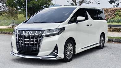 Toyota Alphard in Sungai Besi, KUL