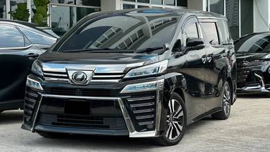 Toyota Vellfire ZG in Petaling Jaya, SGR