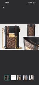 Bonia bag