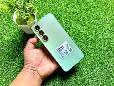 infinix hot 60 5G 120Hz 5200mAh 16GB RAM 256GB !!