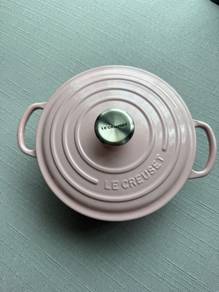 Le Creuset Round French Oven 20cm Chiffon Pink