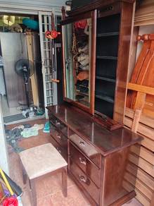 Dressing table ( solid wood)