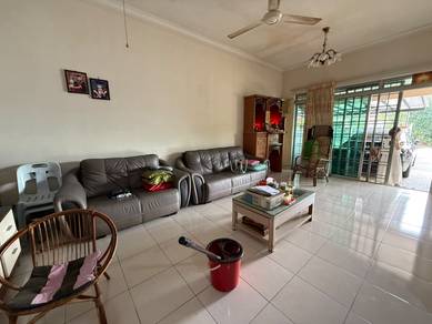1.5-storey Terraced House For Sale in Ulu Tiram,JHR