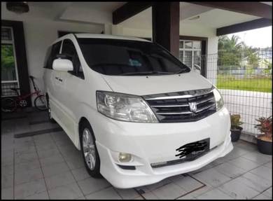 Toyota Alphard in Telok Panglima Garang, SGR