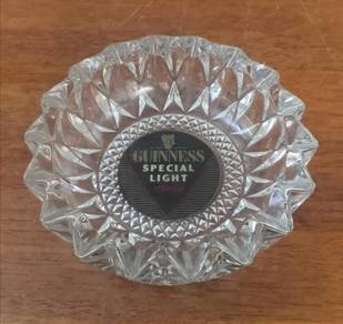 Vintage Guinness Special Light ashtray