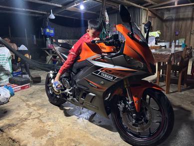 Yamaha R25
