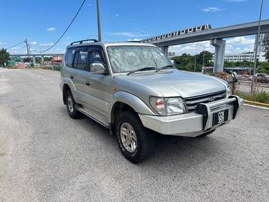 Toyota Prado in Kajang, SGR