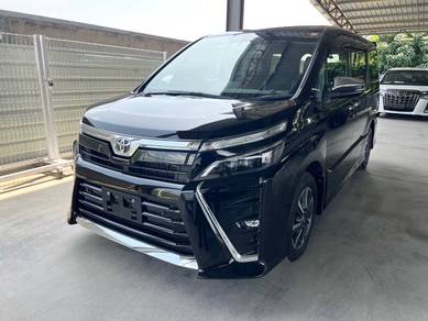 2021 Toyota Voxy ZS KIRAMEKI III