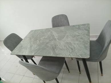 Jualan Clear Rumah