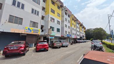 Flat For Sale in Rumah Pangsa Batu Berendam