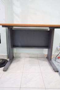 Meja Komputer dan Study High Quality