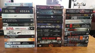 Combo 31 + 1 books/novels