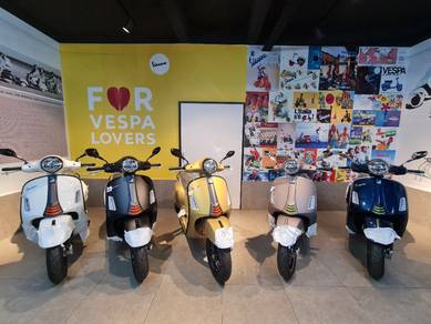 Vespa GTS Super 300