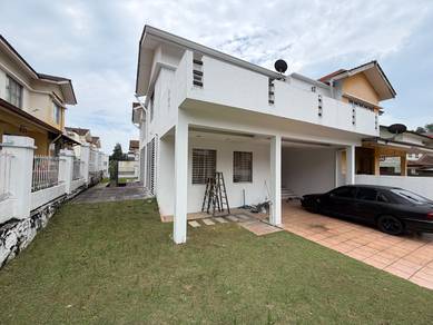 Semi-Detached House For Sale in Rawang,SGR
