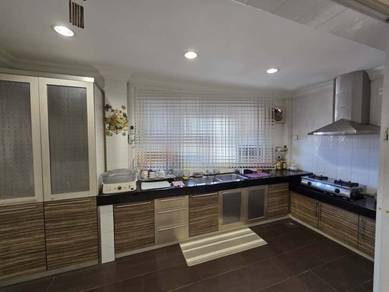 2.5-storey Terraced House For Sale in Kepong,KUL