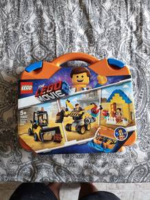 Lego Movie 2 Emmet Builder 70832 Set 