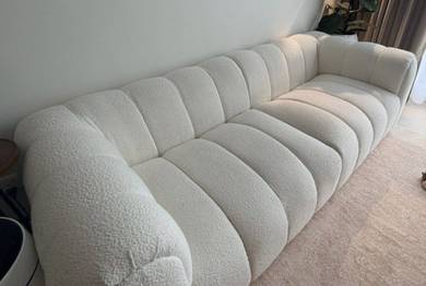 Modern Minimalist 3-Seater Sofa (220cm)