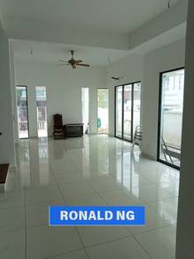 Semi-Detached House For Sale in Bayan Lepas,PNG