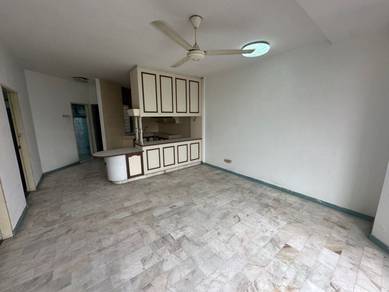 Apartment For Rent in Nova I