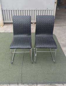 YD74P1 Kerusi Makan Dining Chair Metal  PU Black