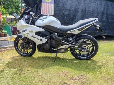 Kawasaki ER-6f